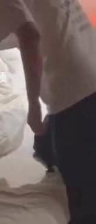 出轨闺蜜_闺蜜出轨我老公还可以做朋友吗_梦见闺蜜出轨